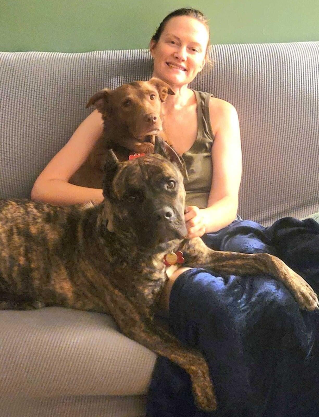 Anna Szunyogh, Pet Care Specialist ExecuPets Anna Szunyogh, Pet Care Specialist ExecuPets