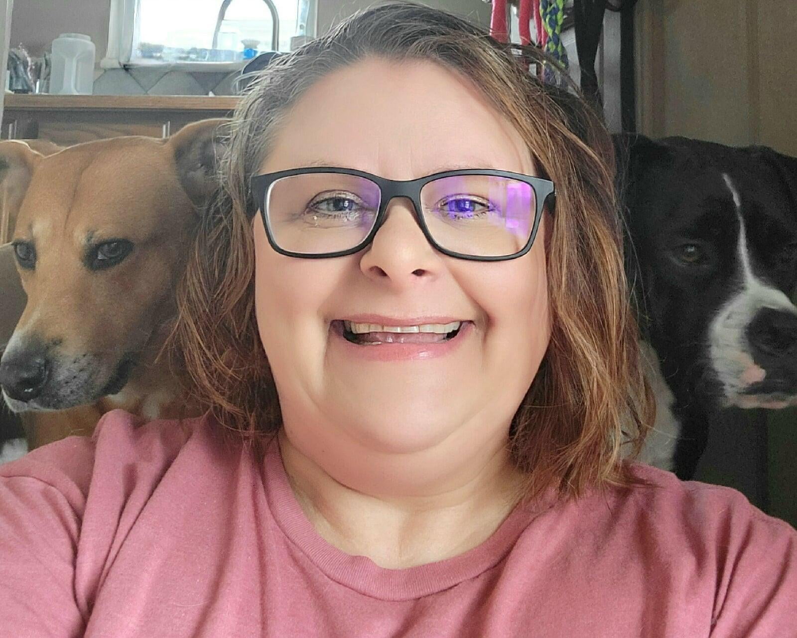 Lisa Gerhart, Pet Care Specialist ExecuPets Lisa Gerhart, Pet Care Specialist ExecuPets